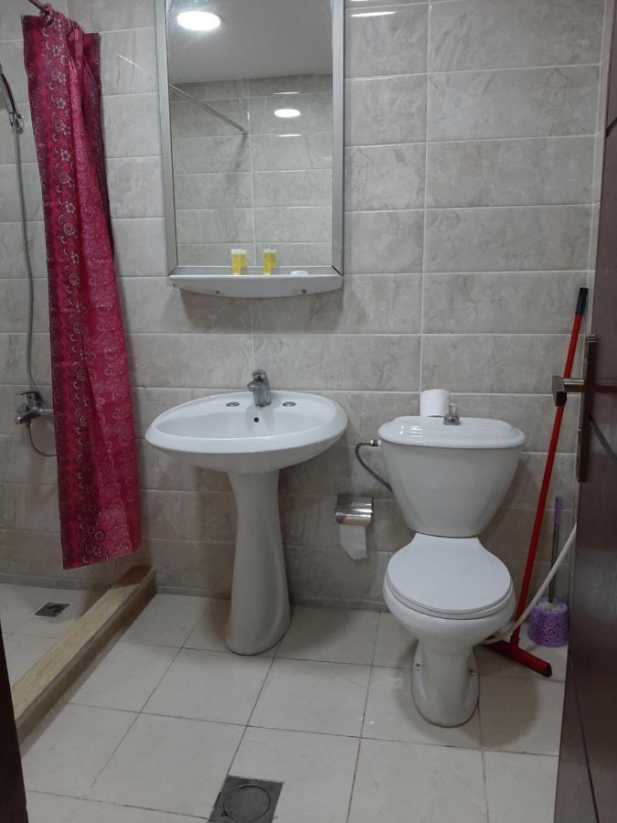Zuwwar Aqaba Hotel Bagian luar foto