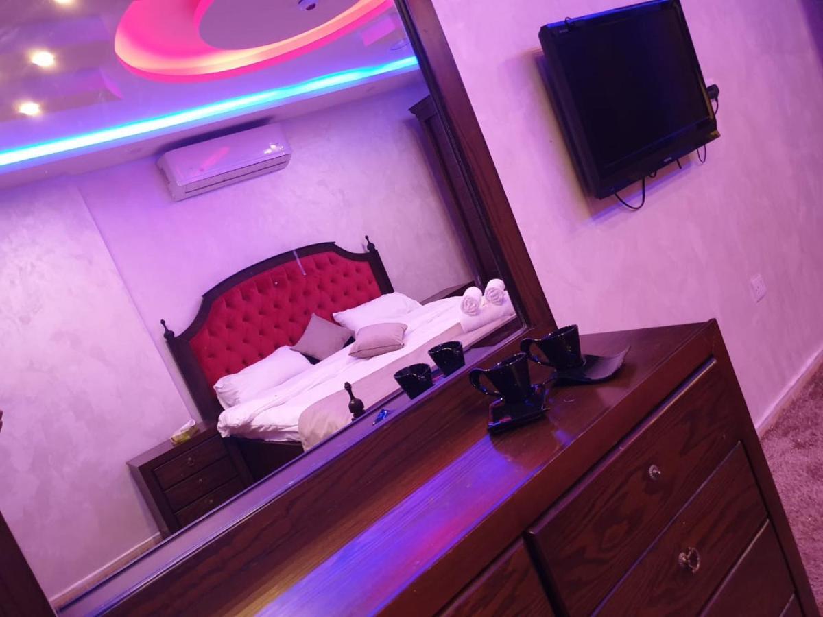 Zuwwar Aqaba Hotel Bagian luar foto