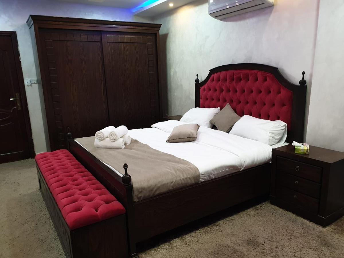 Zuwwar Aqaba Hotel Bagian luar foto