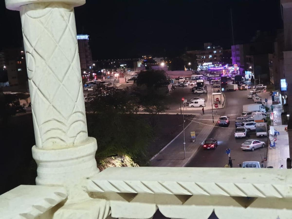 Zuwwar Aqaba Hotel Bagian luar foto